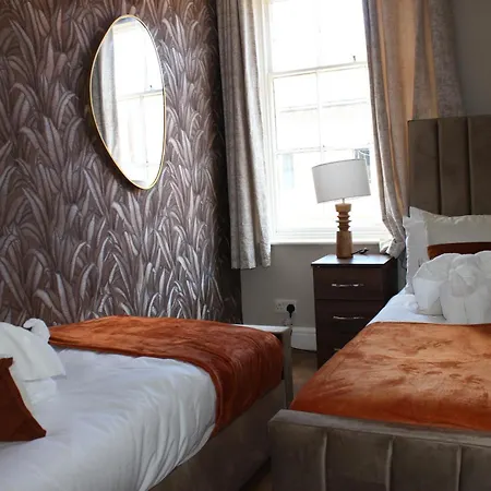 York Place Beautiful 5 Bedrooms Sleeps 9 Appartement *