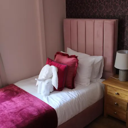 Apartmán York Place Beautiful 5 Bedrooms Sleeps 9 Scarborough