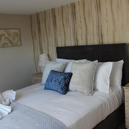 Appartement York Place Beautiful 5 Bedrooms Sleeps 9 *