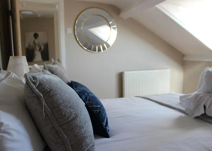 Appartement York Place Beautiful 5 Bedrooms Sleeps 9 *