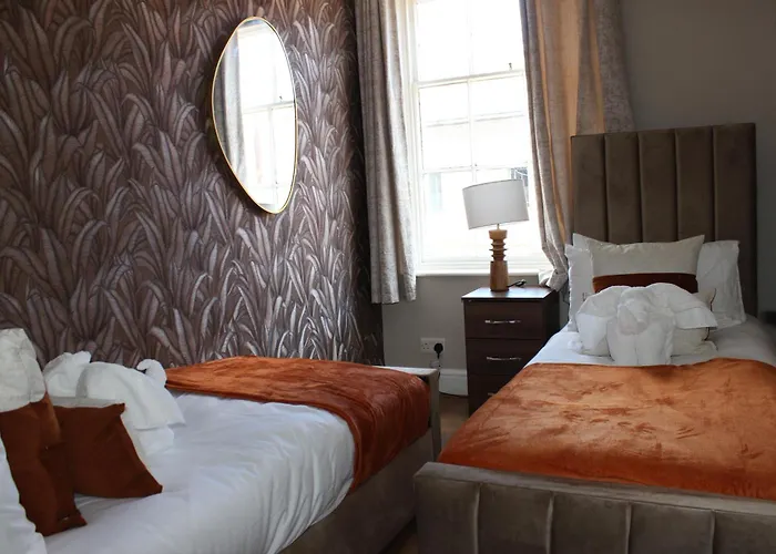 York Place Beautiful 5 Bedrooms Sleeps 9 Appartement *